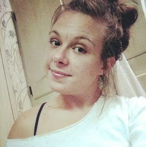 Meet your Posher, Tabitha